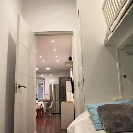 Apartament Jare *